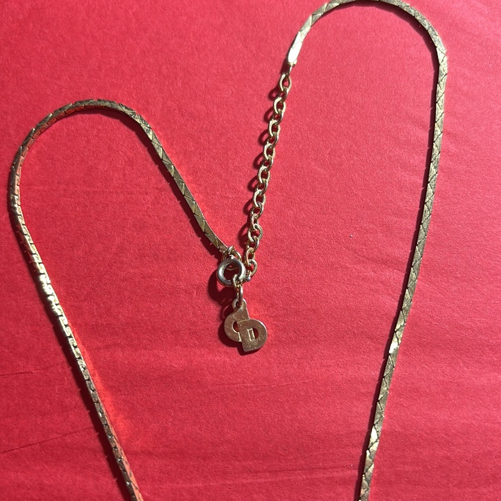 VINTAGE CHRISTIAN DIOR NECKLACE - Picture 3 of 5